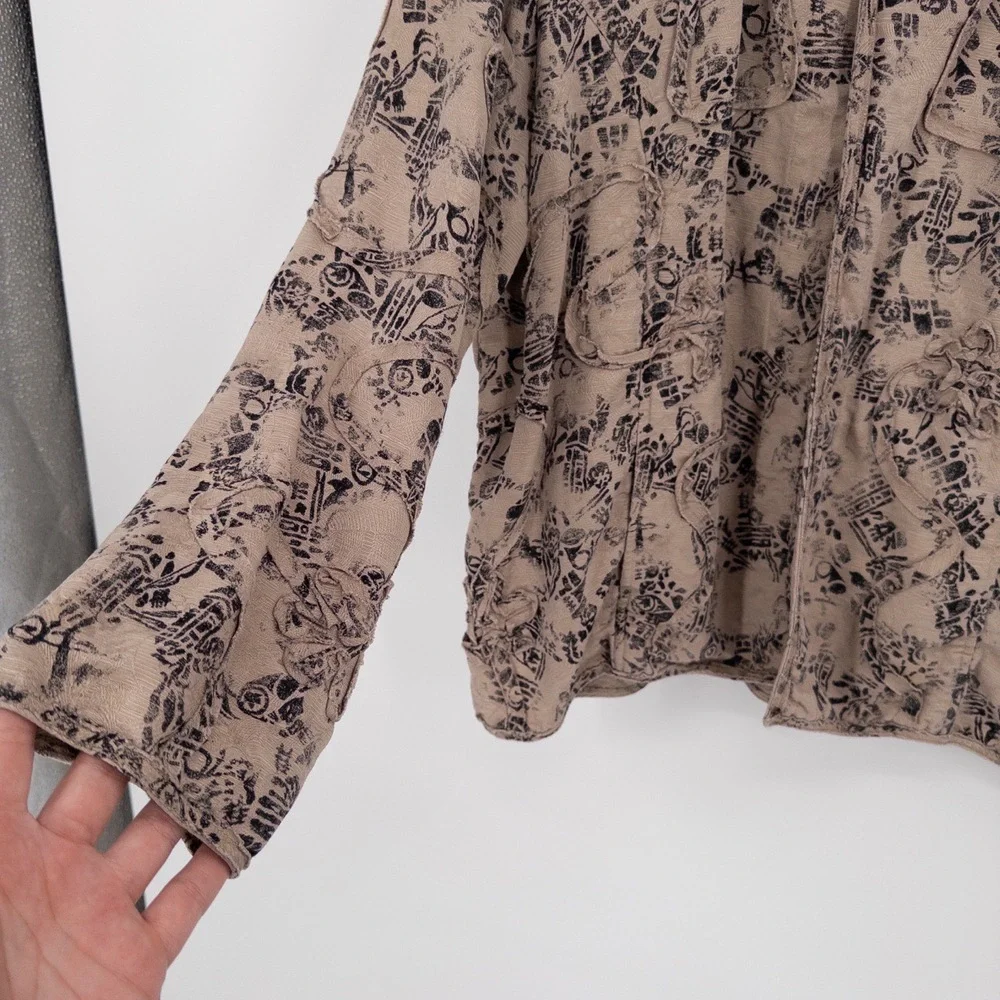Chico's Silk Linen Textured Jacket L Sz‎ 2 Abstract Boho Artsy Floral Appliqué